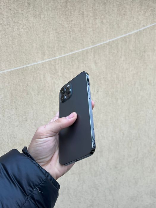 Vând IPhone 12 Pro Max Graphite 128GB