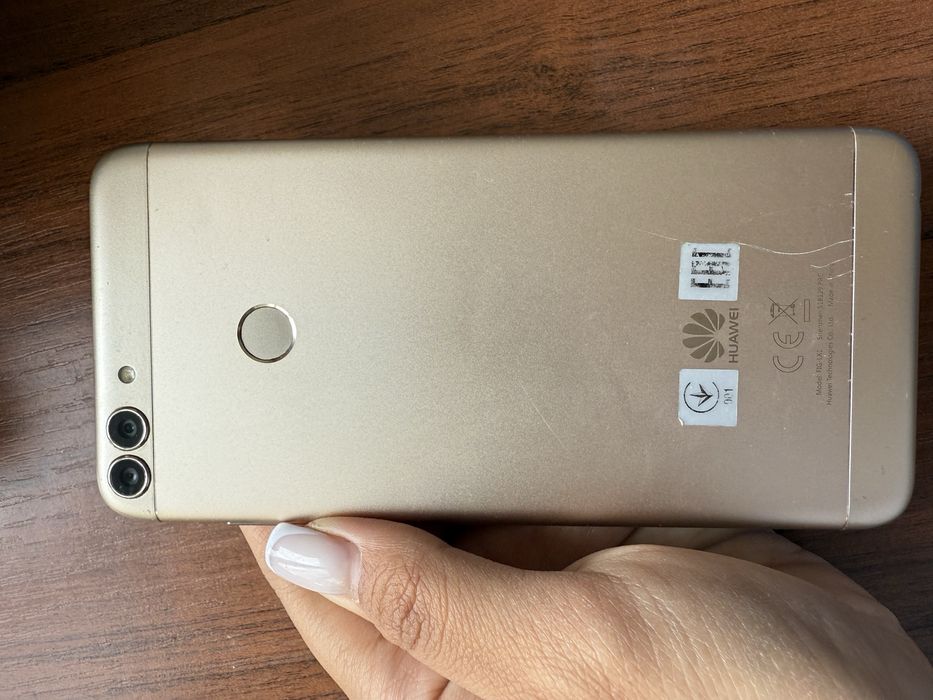 Продам Huawei P Smart