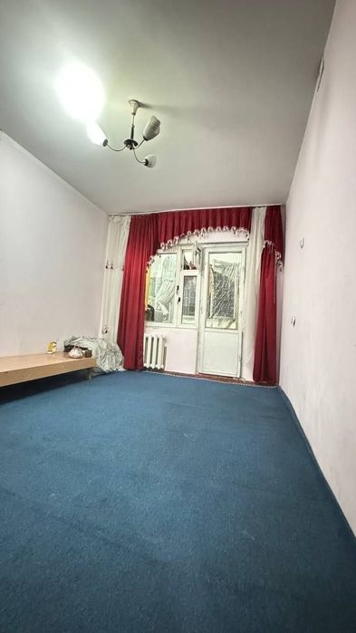 2/8/9. Сергели 5. Метро - 350 м. Квартира 59 м², дом галерейного типа