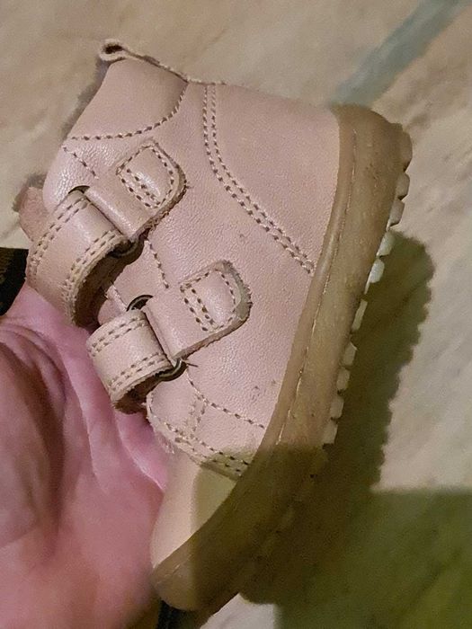 incaltari ghete cizme bocanci papuci copii baiat fata 0-5 ani UGG BOGS