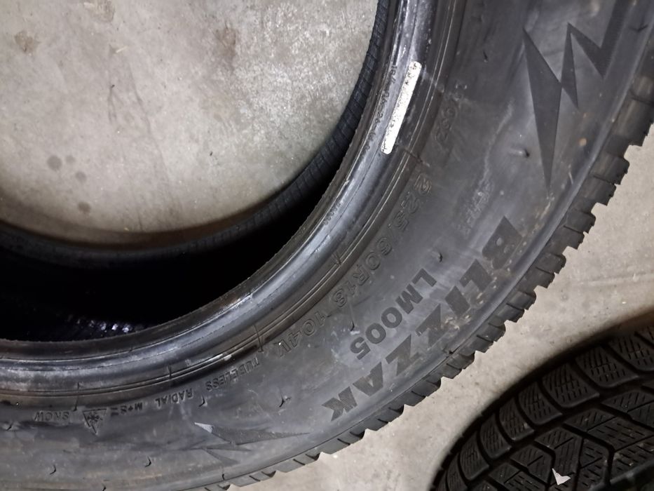 Anvelope second iarna 225 60 R18 Bridgestone 2023