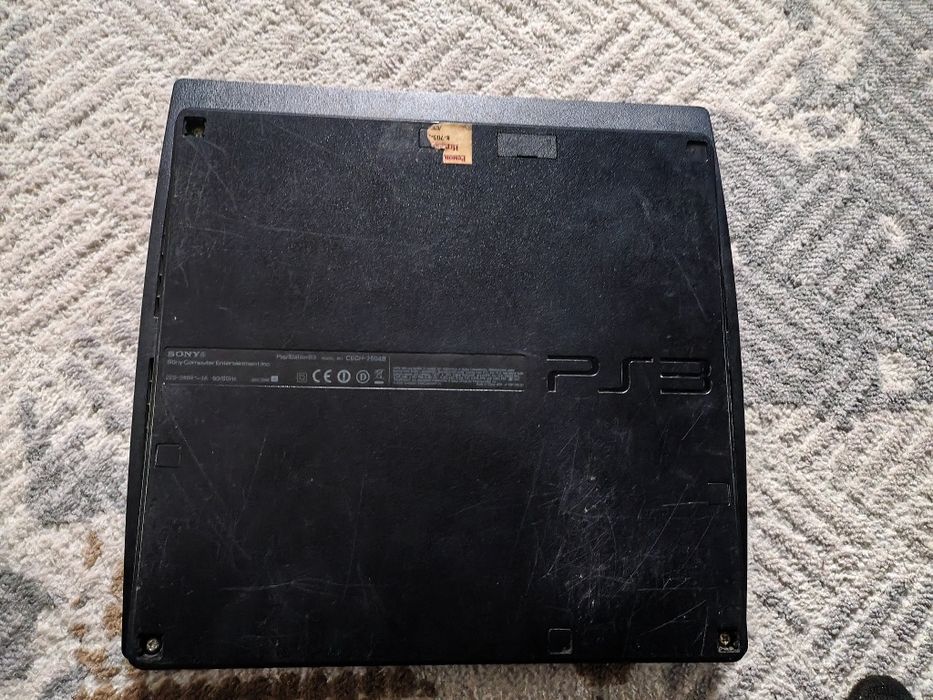 PS3 не прошитая без джойстиков