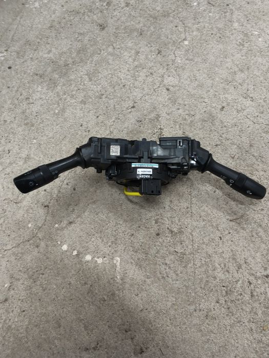 Подрулевой переключатель