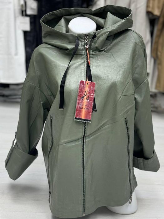 Продаются куртки  кожанные