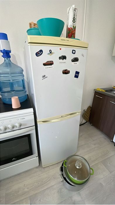 Продам холодильник элдж
