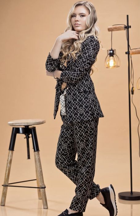 Комплект на ,,Lucy”