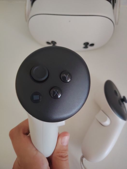 Продам виар очки meta quest 3s