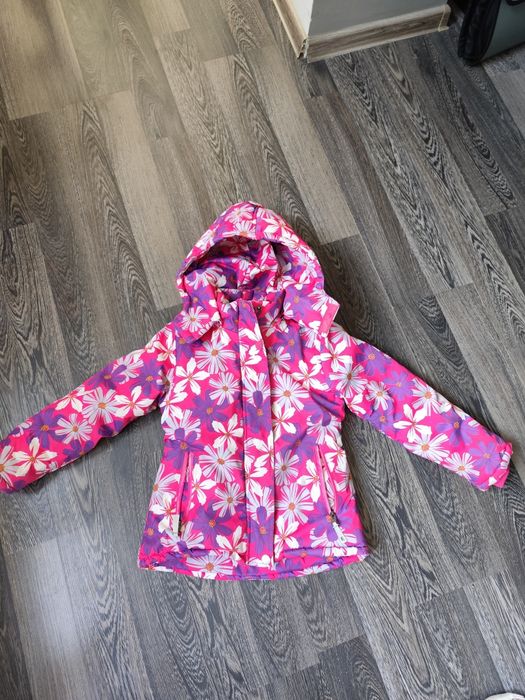 Ски яке момиче 122 размер