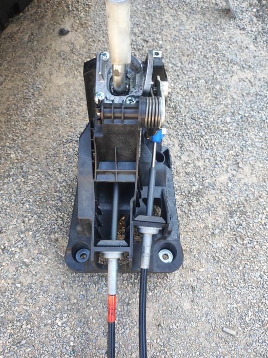 Жила скорости за Пежо-308,1.6HDI-109к.с.(шест степенна кутия).