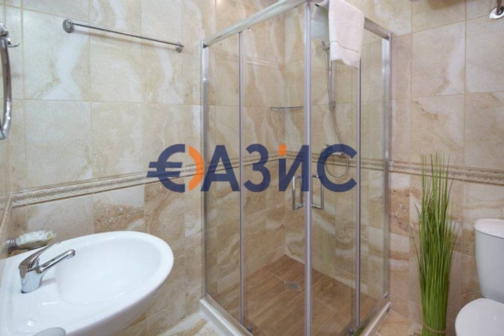 Продава се Двустаен апартамент в Свети Влас - 58 кв.м за 1105 €/кв.м - Снимка #9