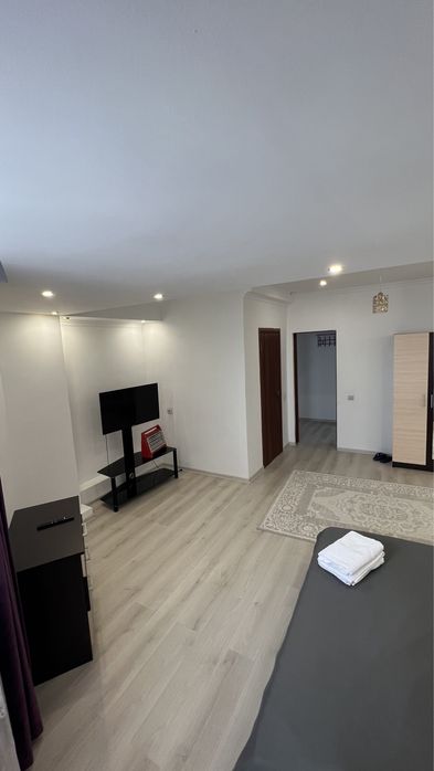 Мегацентр, Посуточно жк Айгерим