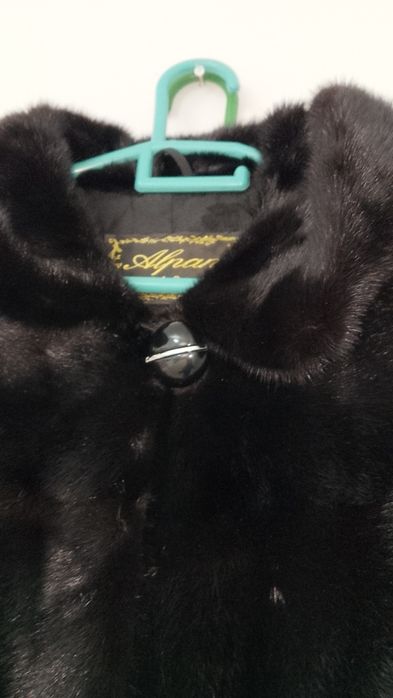 Продаётся шуба женская