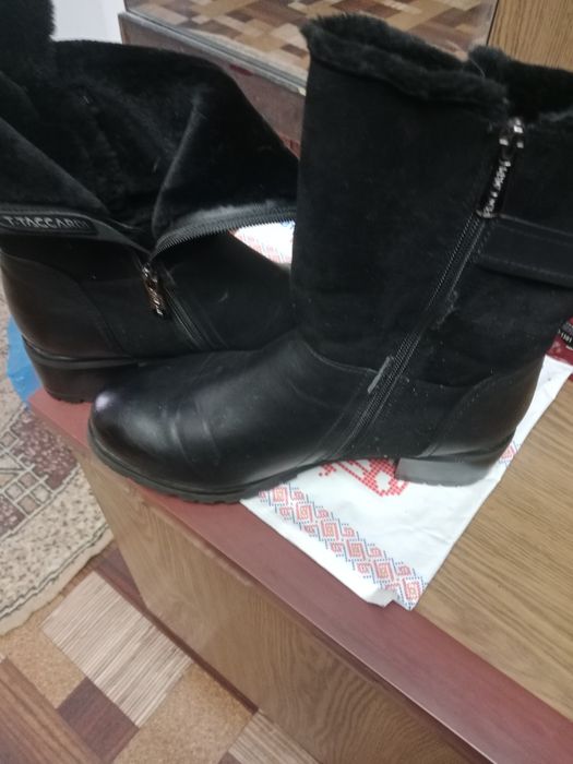 Продам.                                . То