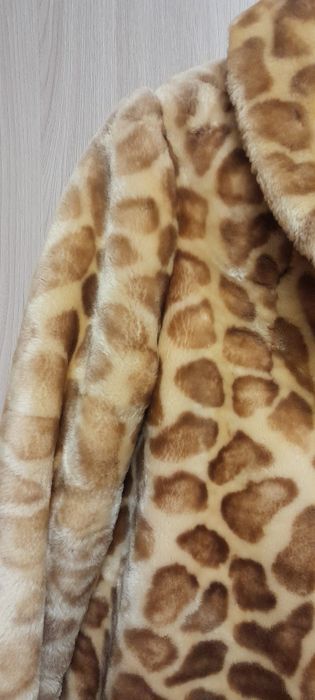 Красивая шапка тёплая