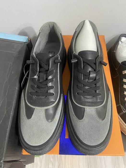 Весенние мужские кеды