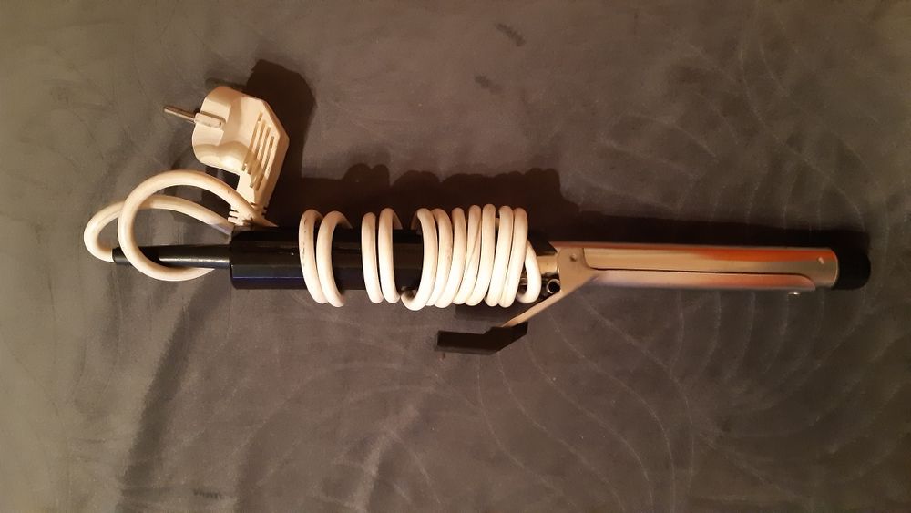 Ondulator electric