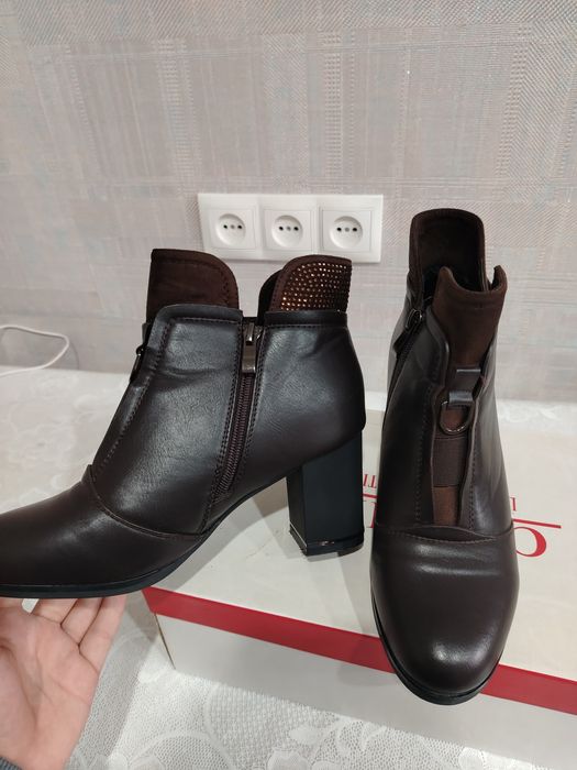 Продам сапоги женские
