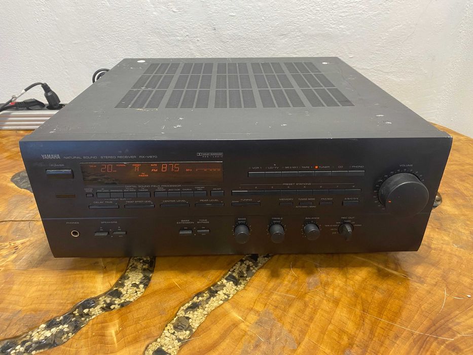 statie / amplificator yamaha rx v870