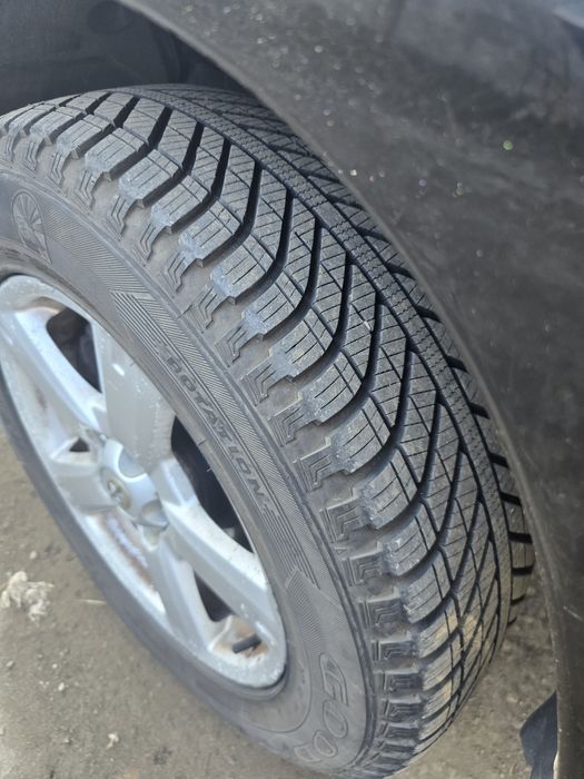 Toyota rav 4 2007 година