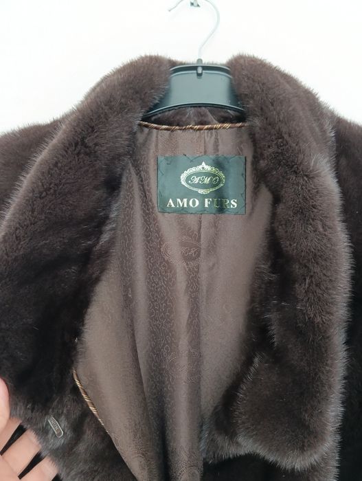 Норковая шуба 100000т.