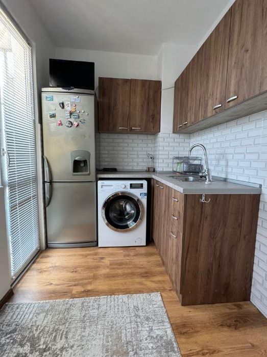 Дава се под наем Тристаен апартамент в Варна, Чайка - 64 кв.м за 548.25 € - Снимка #1