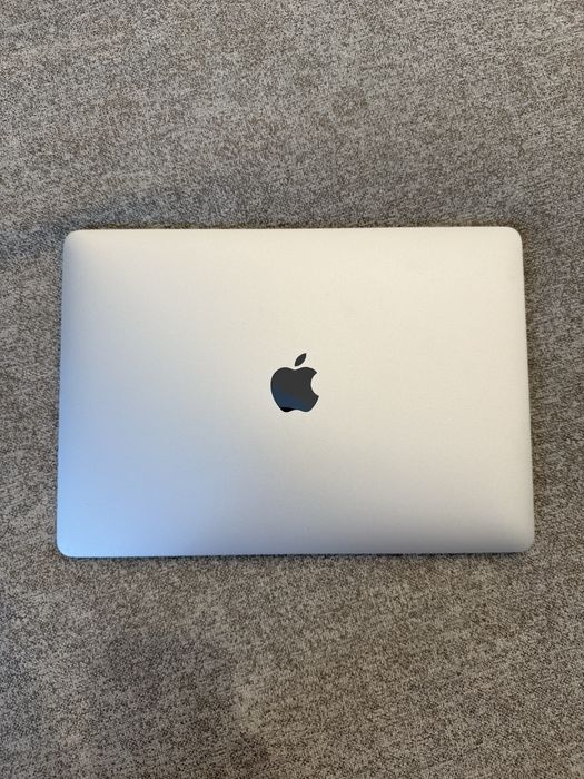 MacBook Pro 13 M2 2022