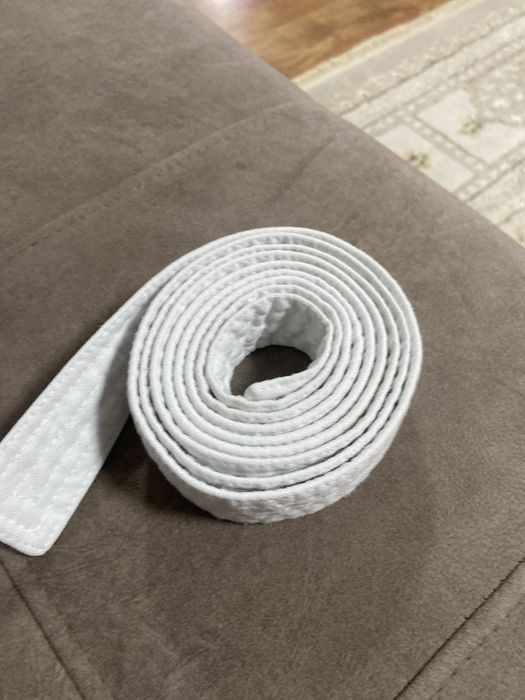 Пояс белый  215см