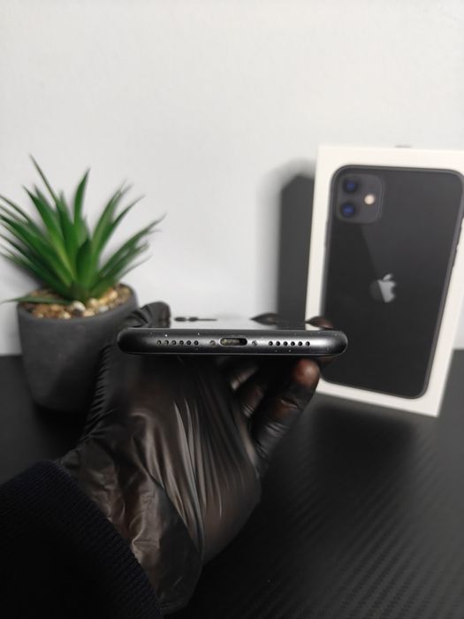 iPhone 11, 64GB Black • Perfect Funcțional! • Condiție Excelentă!
