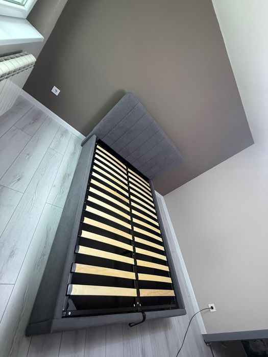 Тапицирана спалня от Юск 140/200 см.