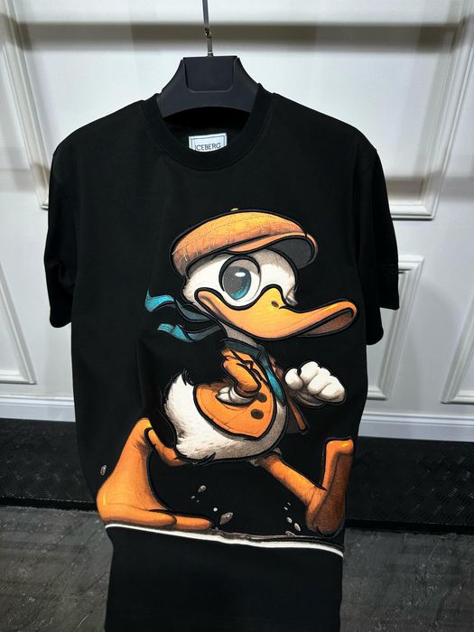 Продавам Iceberg топ качество и визия тениски