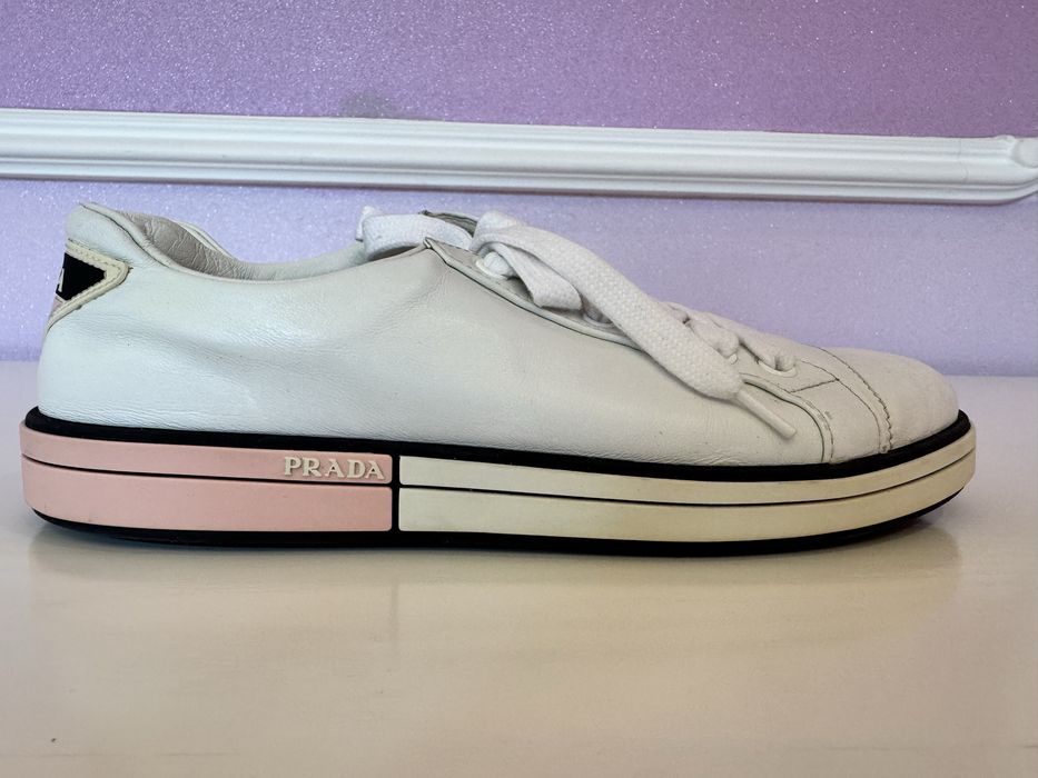 Оригинальные кеды Prada
