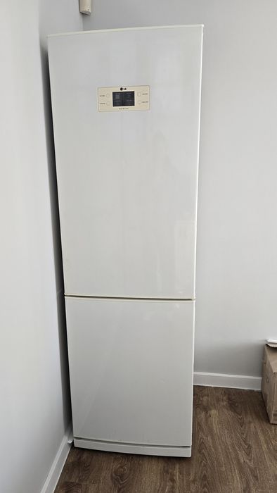 Продам холодильник срочно