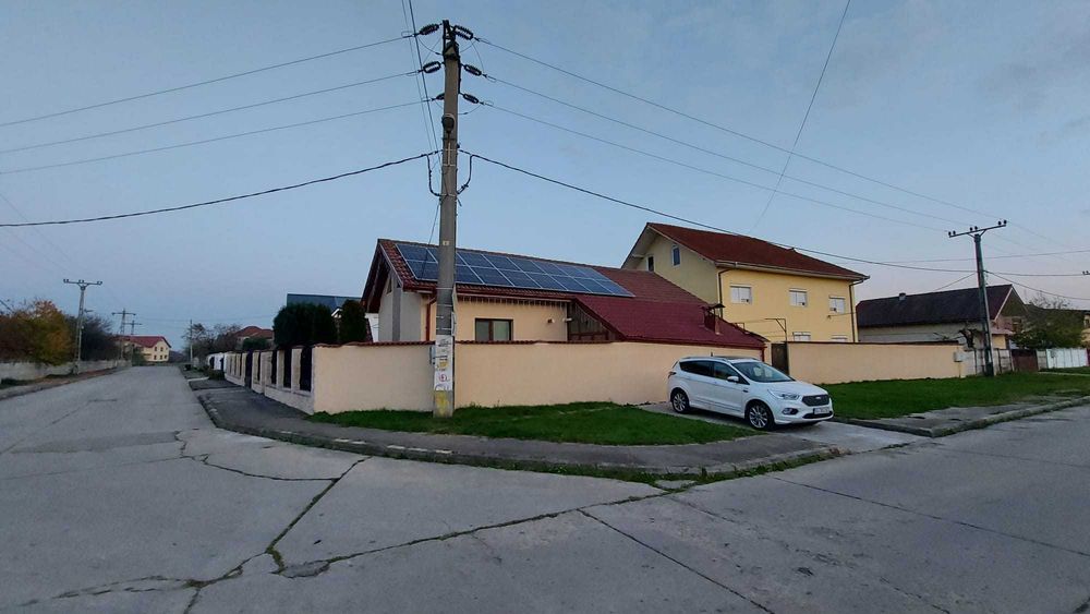 Casă modernă de vânzare – confort premium și eleganță desăvârșită