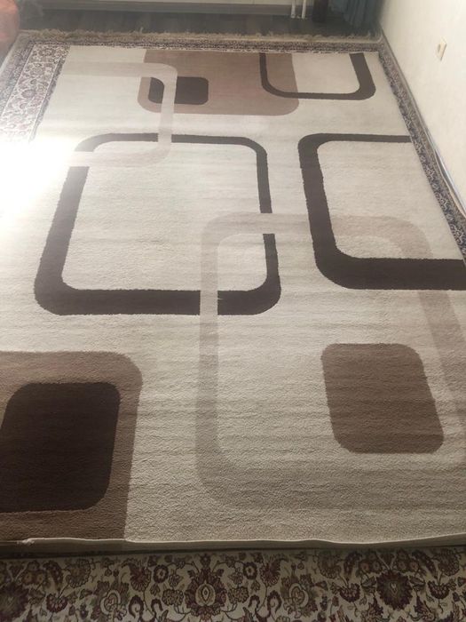 Продам       ковры