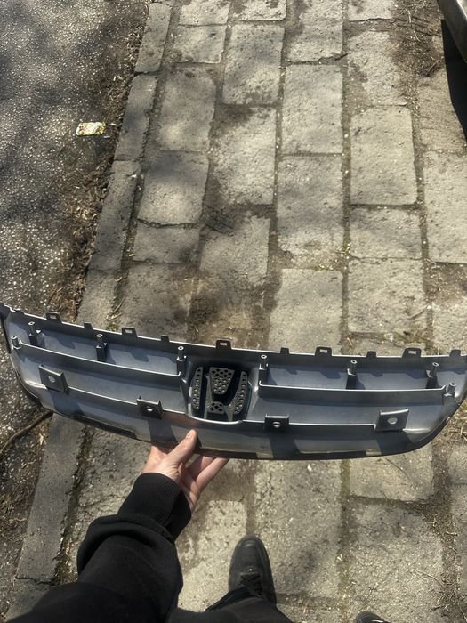 решетка за Honda Civic 7 седан