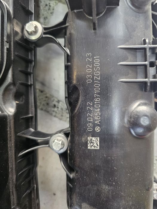 Капак за клапаните за Mercedes  om654
