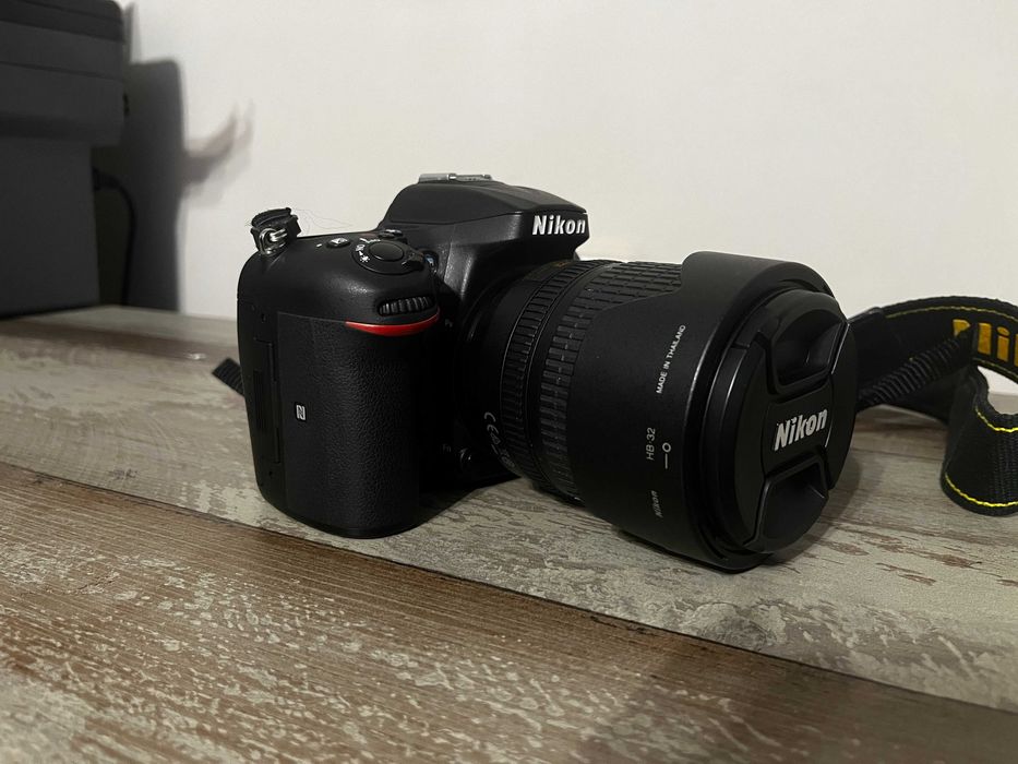 Фотоапарт Nikon D7200 +обектив Nikon AF-S DX NIKKOR 18-105mm