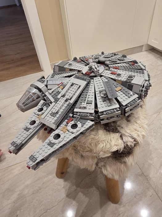 Продавам Lego Star Wars 3 броя сетове