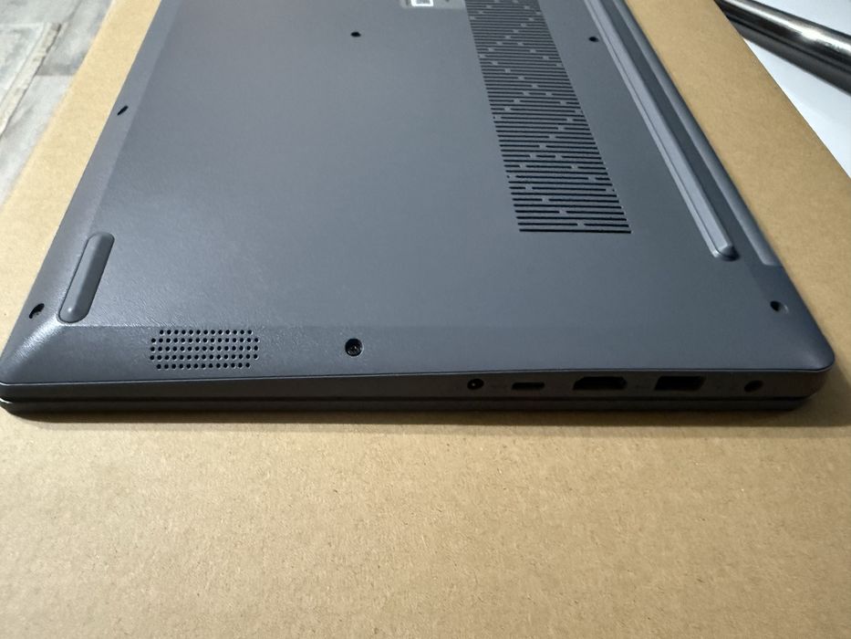 Продам ноутбук в отличном состоянии