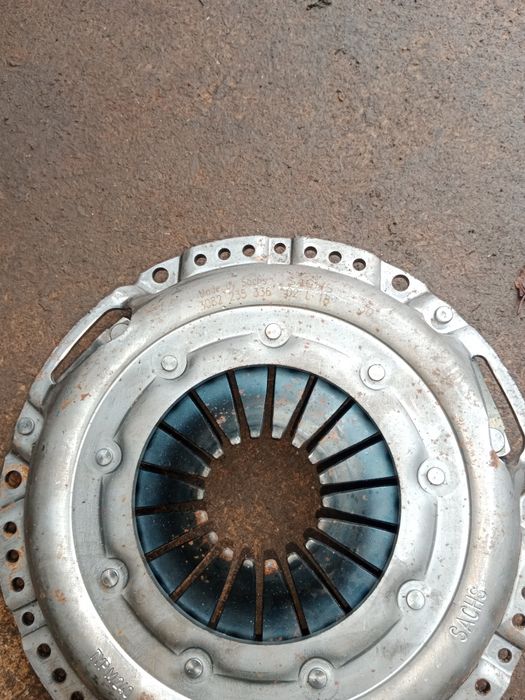 Продаю корзина новая