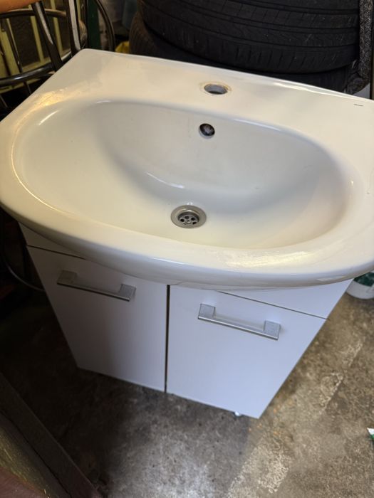 Lavoar cu masca / dulap