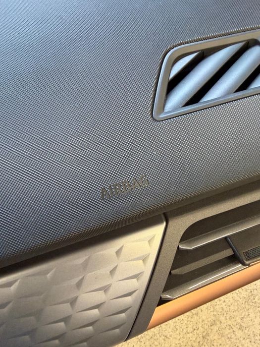 Plansa bord cupra born