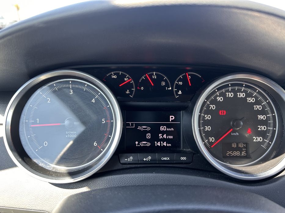 PEUGEOT 508 2016 — imagine 4