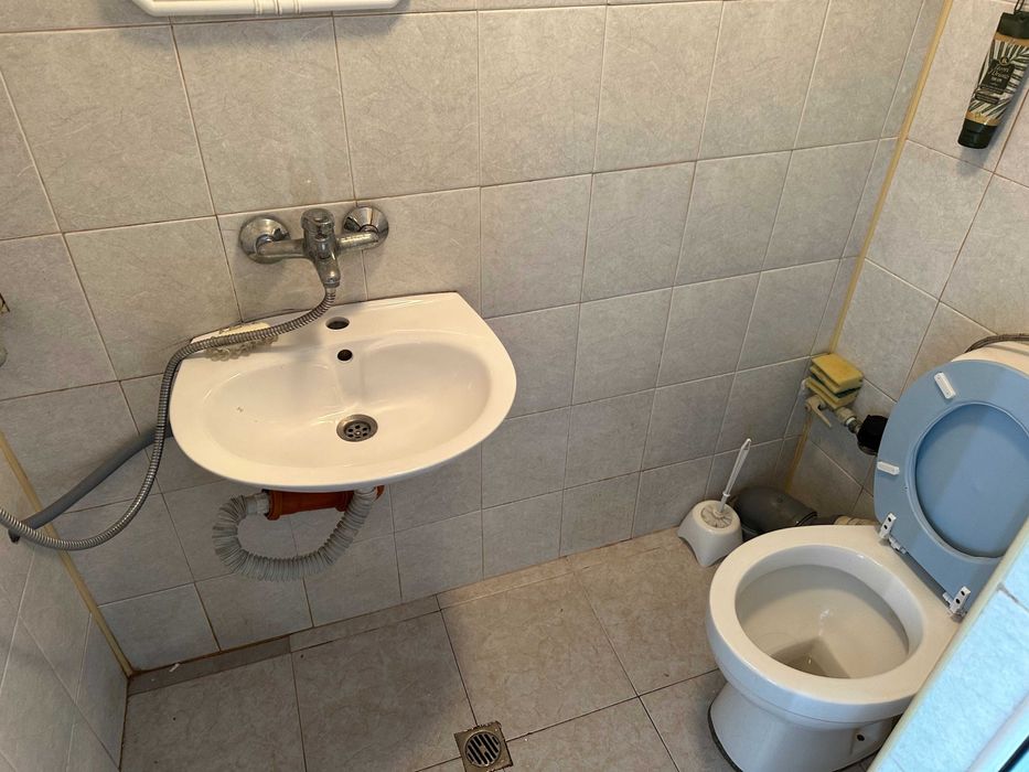 Дава се под наем Едностаен апартамент в Бургас, Меден рудник - зона А - 20 кв.м за 132.6 € - Снимка #2