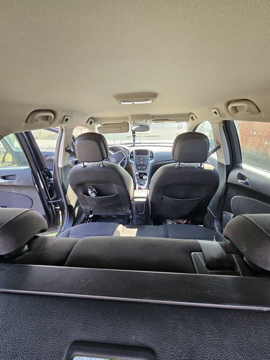 Opel astra J 2013
