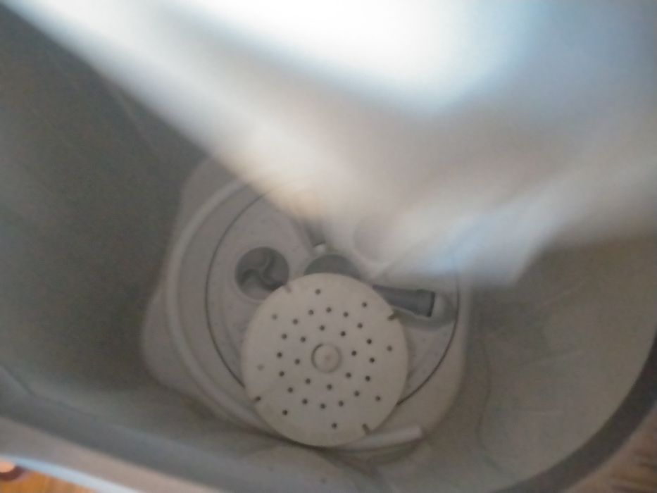 Продаю машинку полу автомат.