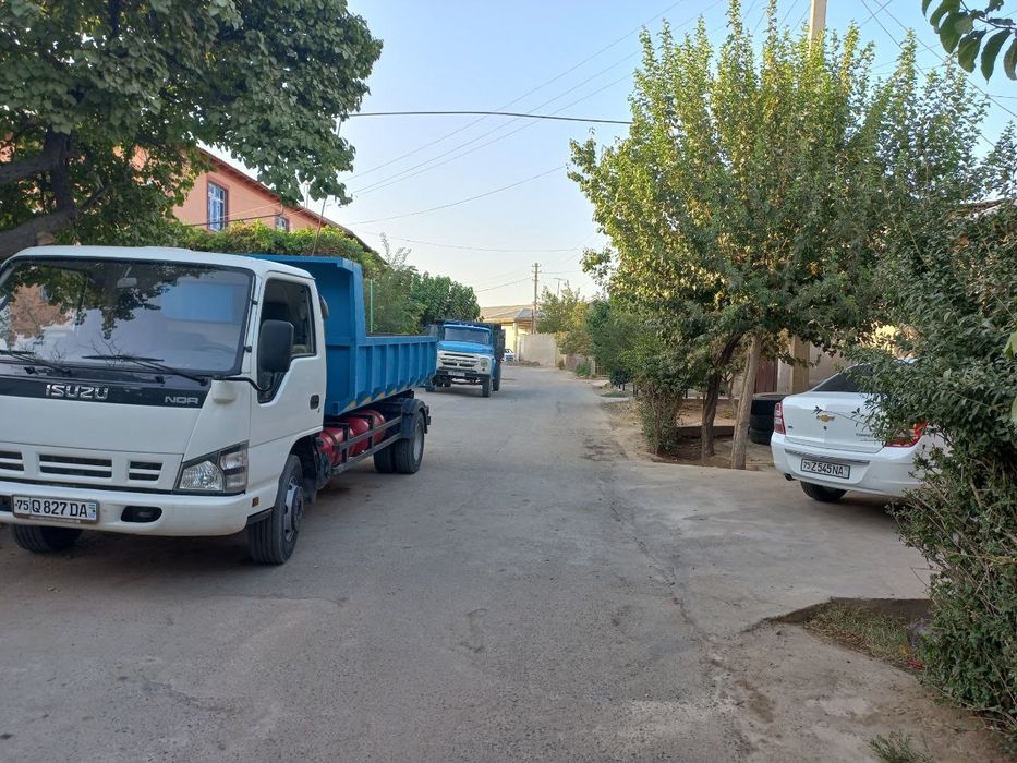 Isuzi npr71 samasval