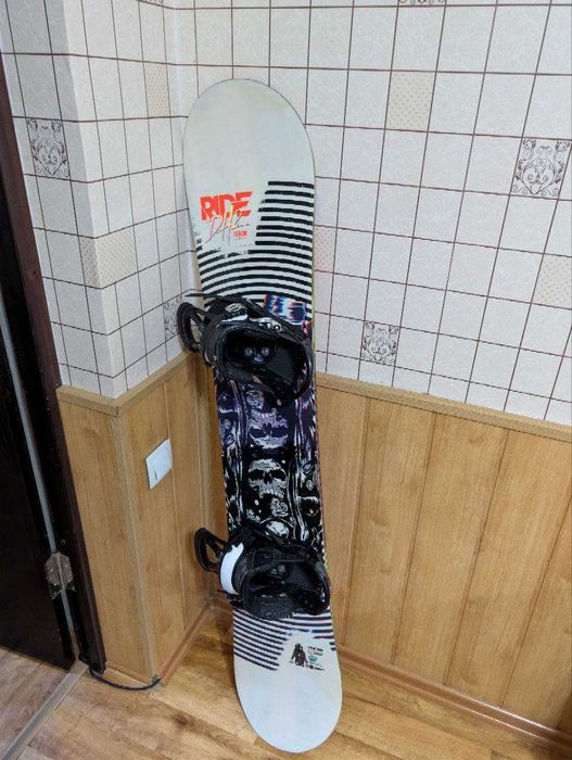 Сноуборд Ride DH2 155см, Креплени Burton, Ботинки Salomon комплект