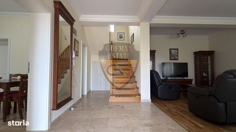House in Lumina - Mai multe
