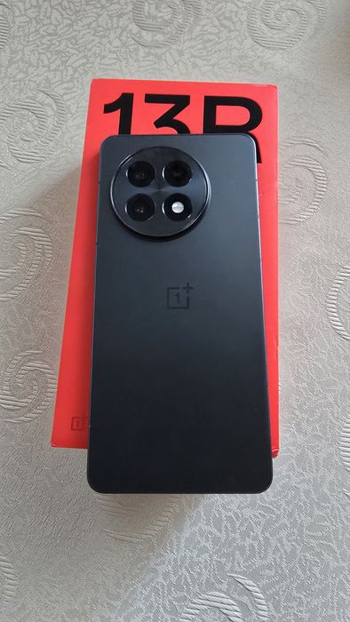 Продам oneplus 13R и redmi note 9